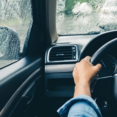 8 back to basics safe driving tips we all might forget sometimes